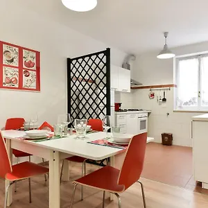 Red & White Vatican Apartamento